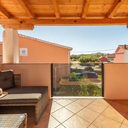 Lejlighed One-bedroom In Podgradina